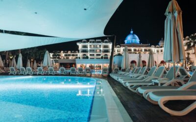 6 Amazing Creative Pool Lighting Ideas to Transform Your Pool After Dark